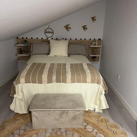 Duplex Basilica Del Pilar Temporada Apartment *