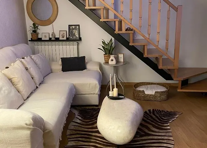 Duplex Basilica Del Pilar Temporada Apartment *